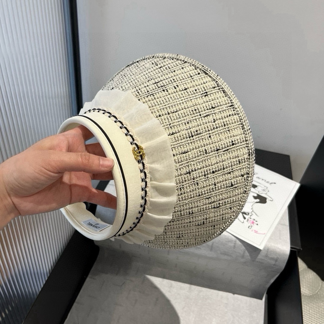 🆕

Chanel香奈儿空顶遮阳帽，发箍遮阳帽，头围57cm