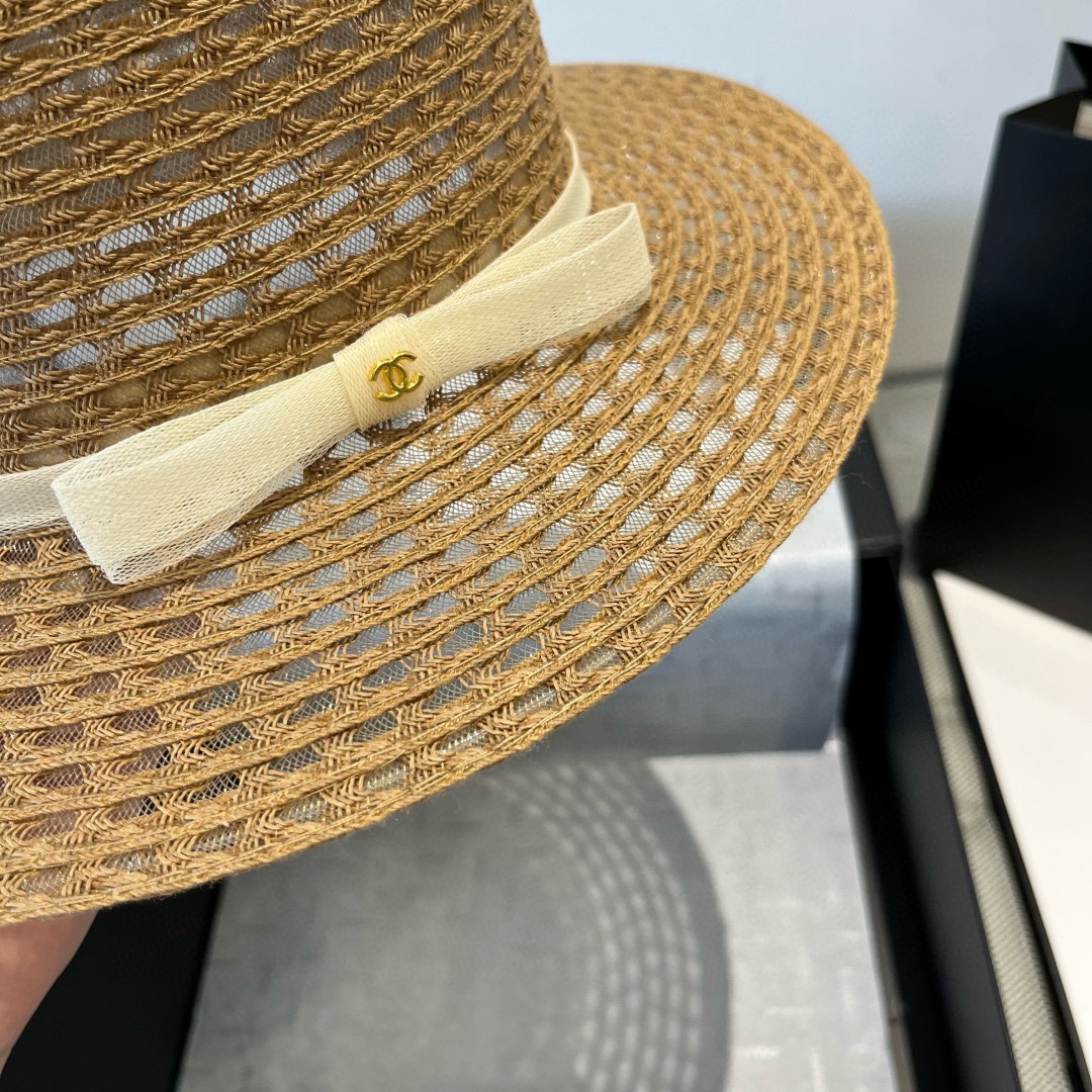 🆕

Chanel香奈儿平顶礼帽，镂空平顶帽，头围57cm