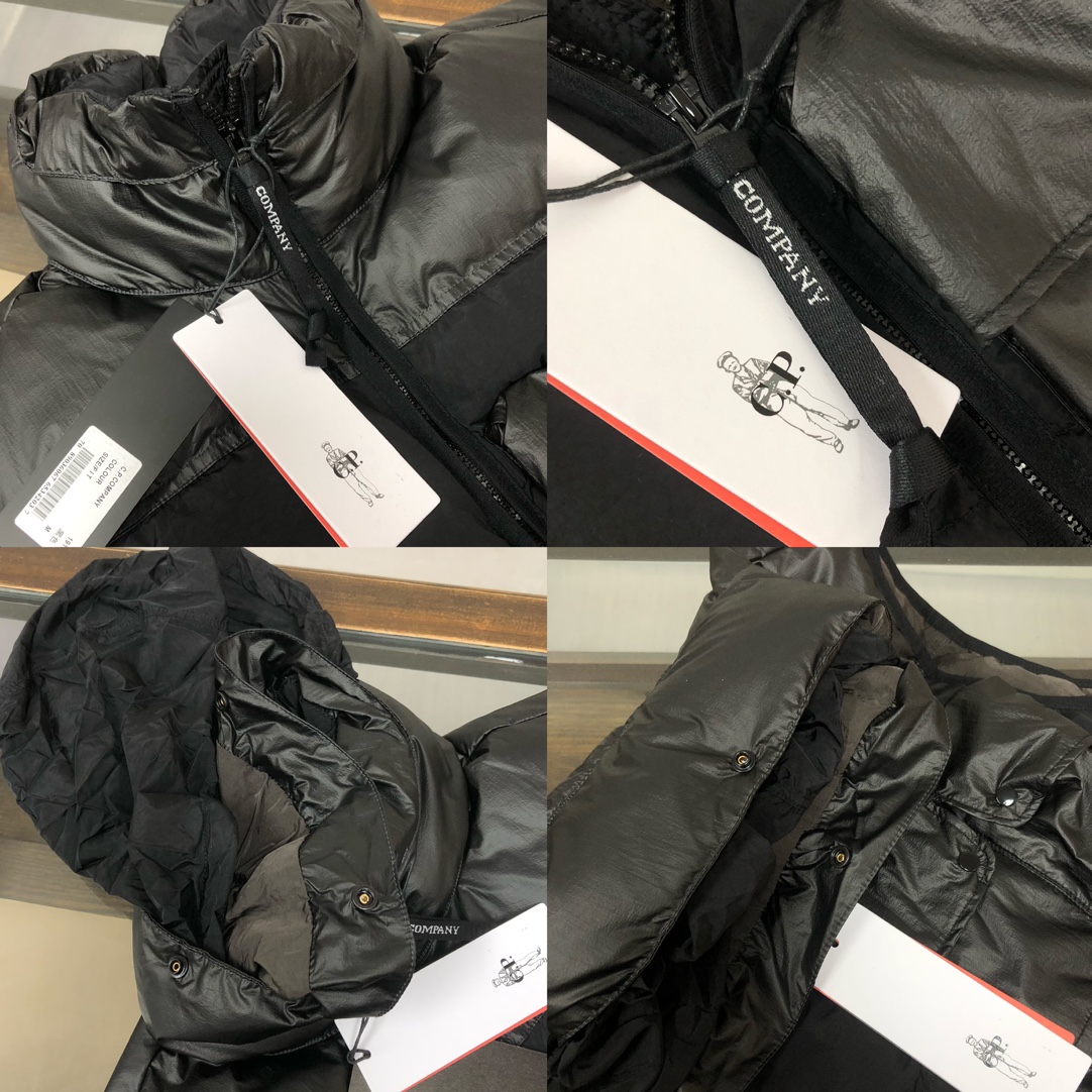 p525.00 官网同步羽绒马甲 CP.company 金属尼龙褶皱原版工艺同步防水处理，透气打孔，肩处防风处理原厂工艺加工独特辅料配件，上身效果出众，舒适透气轻薄，高端人士必备。
颜色：黑色 桔色
尺码：M&mdash;2XL