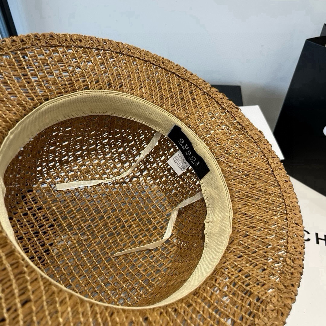 🆕

Gucci古奇平顶礼帽，镂空遮阳帽，小礼帽，头围57cm