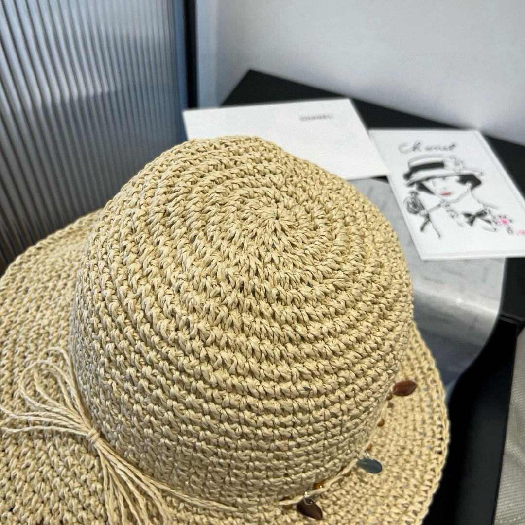 🆕

miumiu缪缪草编帽，沙滩遮阳帽，头围57cm