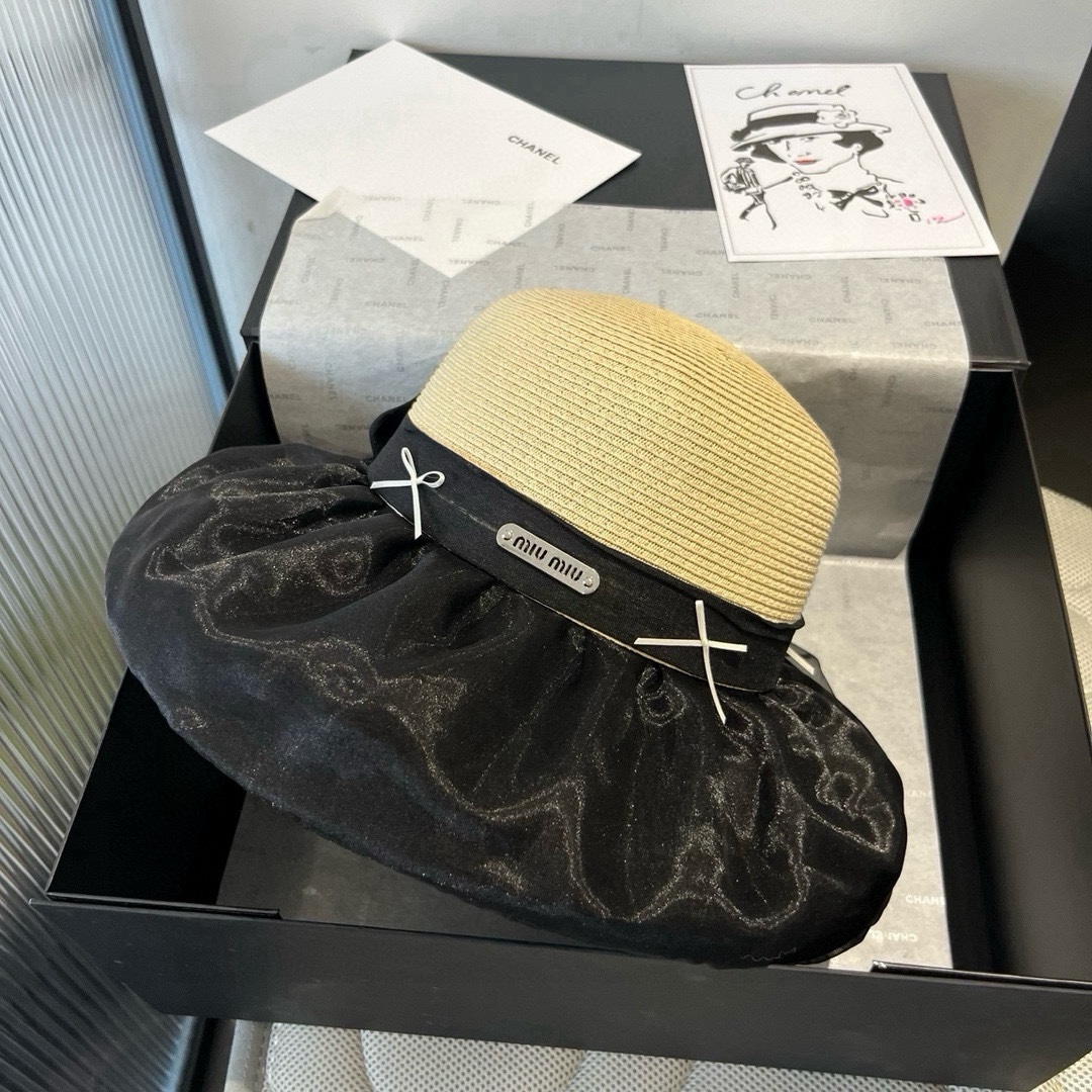 🆕

miumiu缪缪新款灯笼帽，遮阳草帽，防紫外线帽檐，头围57cm