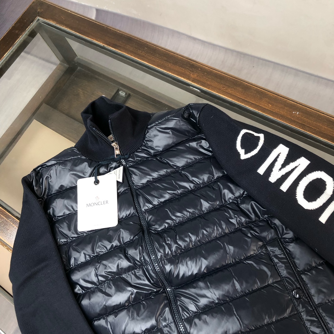 MONCLER 蒙口 新款 羽绒袖子ニットジャケット