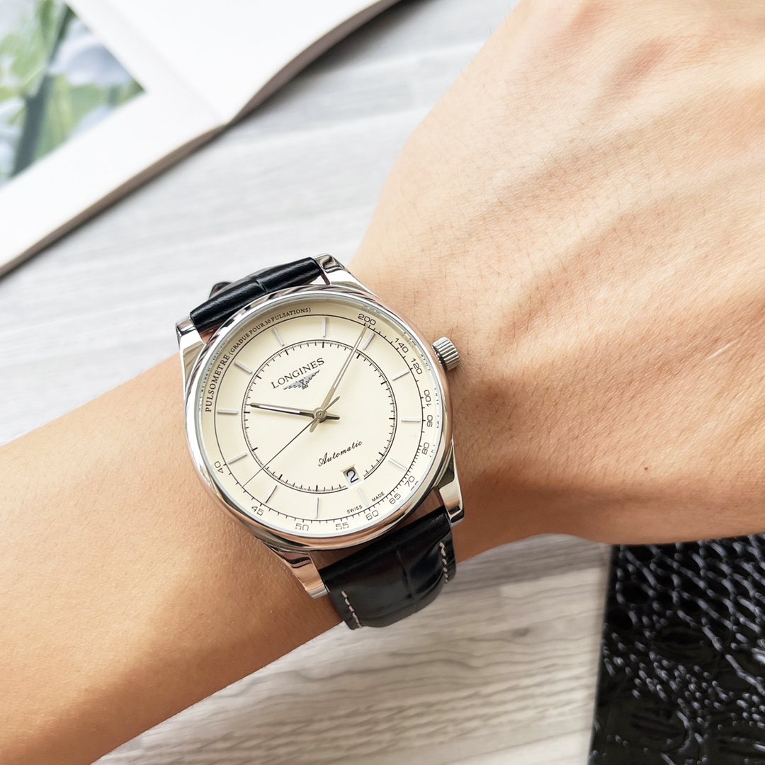 NO:339515,White shell and gold shell steel belt 20 [Latest] Longines three-pin design [Type] boutique men's watch [Watch strap] real cowhide strap ///316 stainless steel strap (comfortable and durable) [Movement] High-end fully automatic mechanical movement [Mirror] Mineral reinforced glass (higher definition) Elegant taste, vast and atmospheric, ingenious, wrist treasure, size diameter 41mm thick 12Mm hot sale!  Welcome to reprint!  longines cowhide19860909白壳金壳 钢带20【最新】浪琴三针设计【类型】精品男士腕表【表带】真牛皮表带///316精钢表带（舒适耐用）【机芯】高端全自动机械机芯【镜面】矿物质强化玻璃（更高清） 品味高雅 浩瀚大气 匠心独运 腕间瑰宝 尺寸直径41mm厚12Mm热卖上市！欢迎转载！,,longines,cowhide,Watch