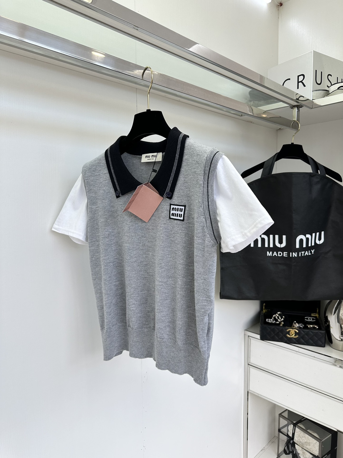 Miu Miu Peter Pan Collar Two-Piece Set: Youthful & Adorable Academia Style 4 i1754148394 6594 2
