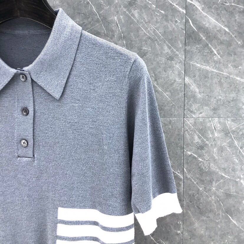 THOM BROWNE Polo T-shirt Collection: Blue, Grey, White Colors, Height Details in Report - 图片 3