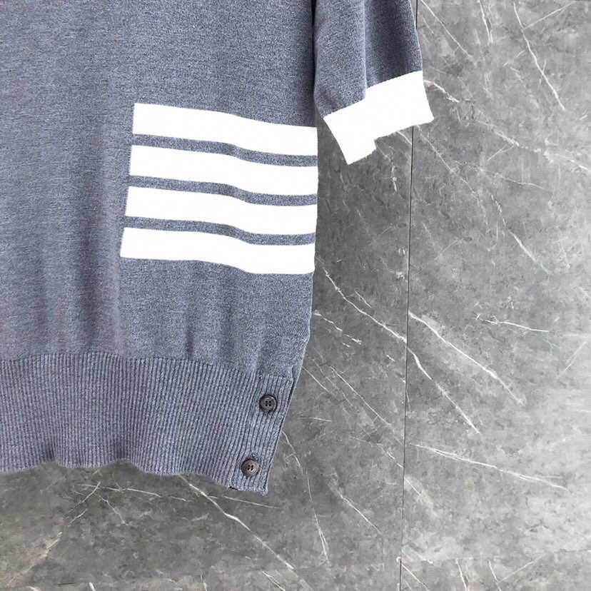 THOM BROWNE Polo T-shirt Collection: Blue, Grey, White Colors, Height Details in Report - 图片 6