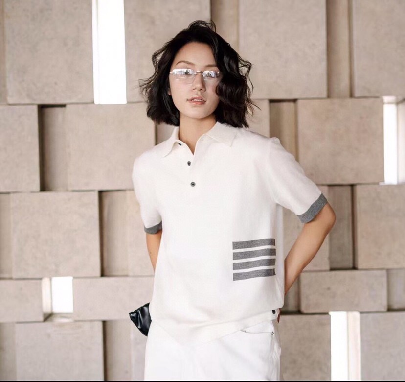 THOM BROWNE Dog Knitting Polo Shirt: 576 Upper Body Chart, Short-Sleeved T-Shirt. - 图片 3