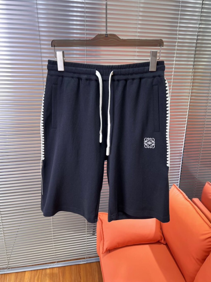Loewe Spring 2025 Leisure Logo Shorts: High-End, Customized, Comfortable, Stylish Colors. - 图片 1