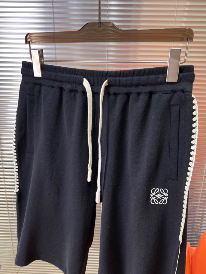 Loewe Spring 2025 Leisure Logo Shorts: High-End, Customized, Comfortable, Stylish Colors. - 图片 3