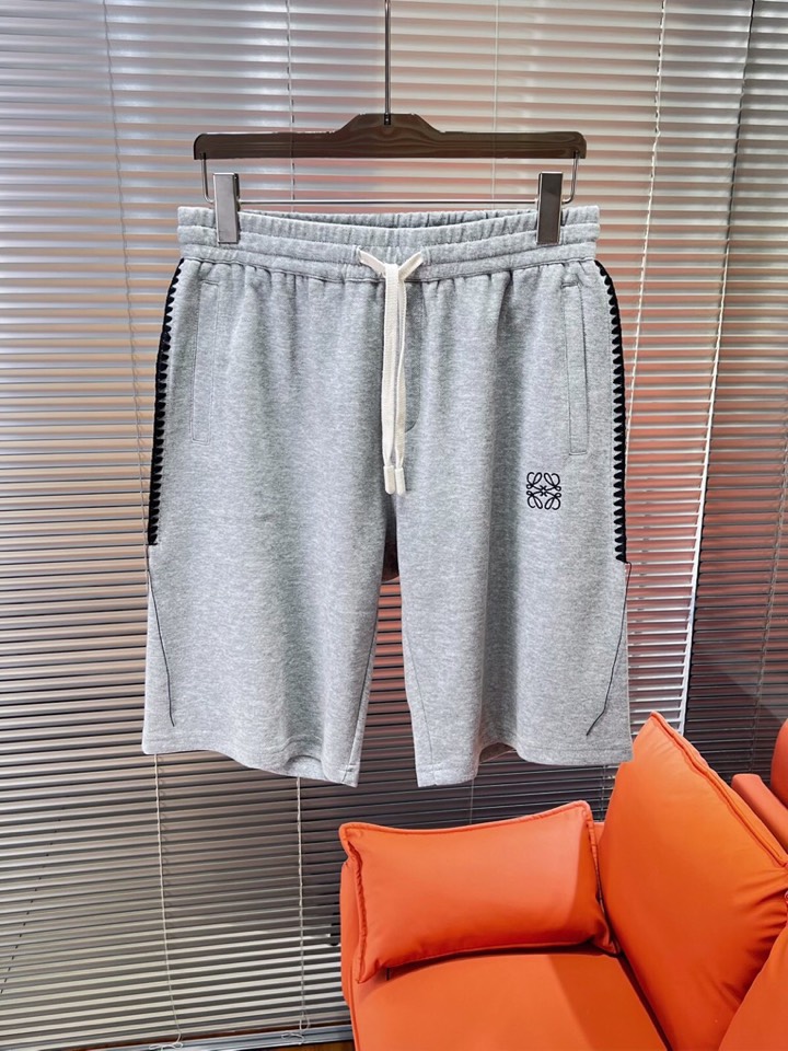 Loewe Spring 2025 Leisure Logo Shorts: High-end, Customized, Comfortable, Stylish. - 图片 1