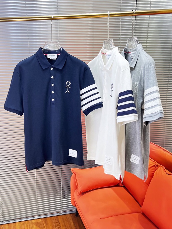 THOM BROWNE TB2025 Summer Four-Barped T-shirt Collection: Stylish, Comfortable, High-Quality, Various Colors - 图片 2