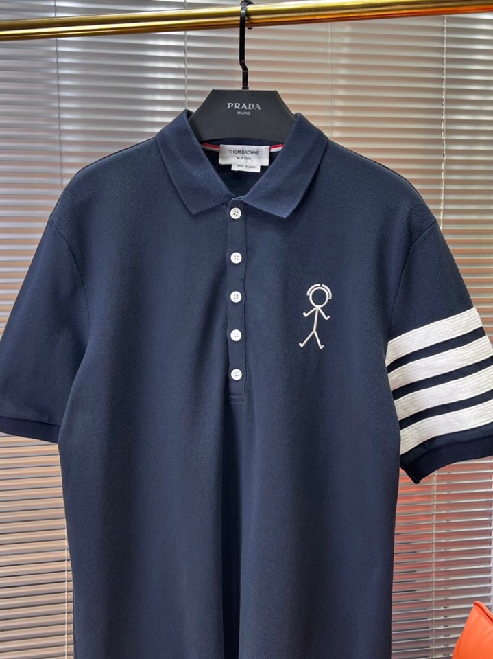 THOM BROWNE TB2025 Summer Four-Barped T-shirt Collection: Stylish, Comfortable, High-Quality, Various Colors - 图片 4