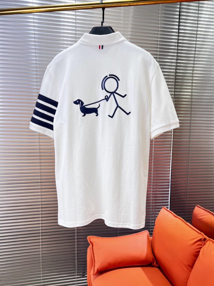 THOM BROWNE TB2025 Summer Update: Four-Barped T-shirts, High-Quality Imported Materials, Stylish Colors - 图片 2