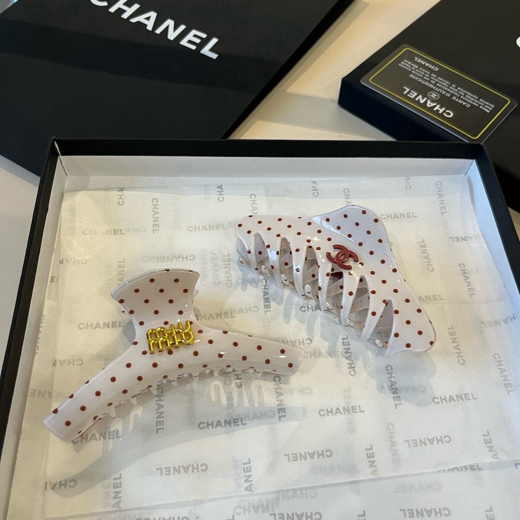 🆕 单个

Chanel抓夹