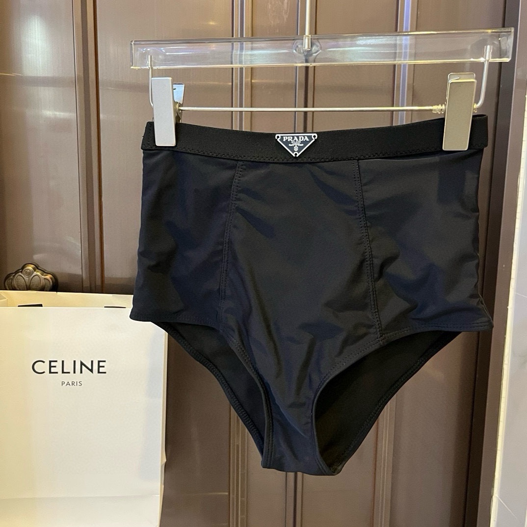 🆕
PRADA普拉达新款比基尼泳衣，分体比基尼👙，S M L XL