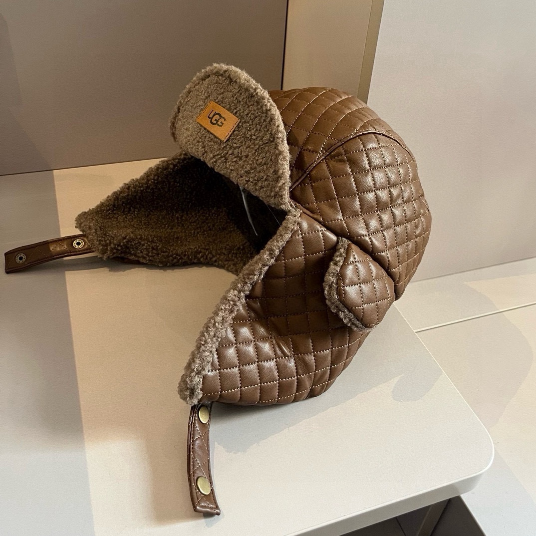 🆕

ugg菱格护耳帽，雷锋帽