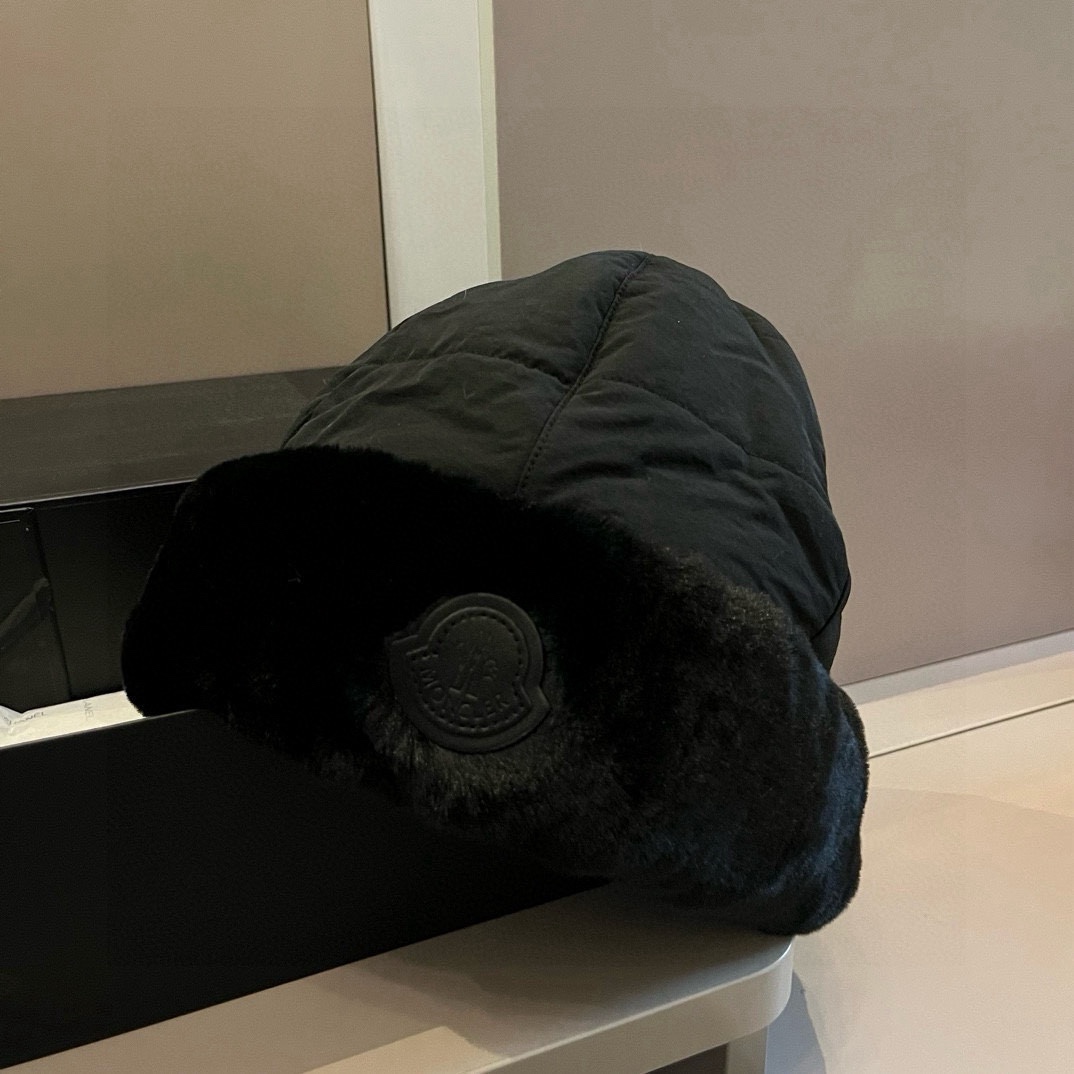 🆕

蒙口新款护耳帽，加厚内里，头围57cm