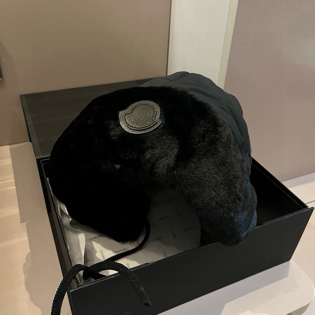 🆕

蒙口新款护耳帽，加厚内里，头围57cm