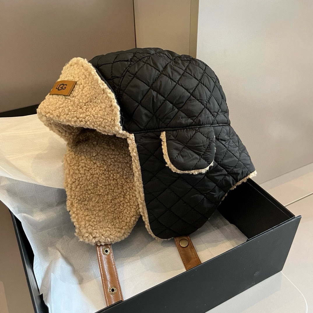 🆕
Ugg新款菱格护耳帽，雷锋帽