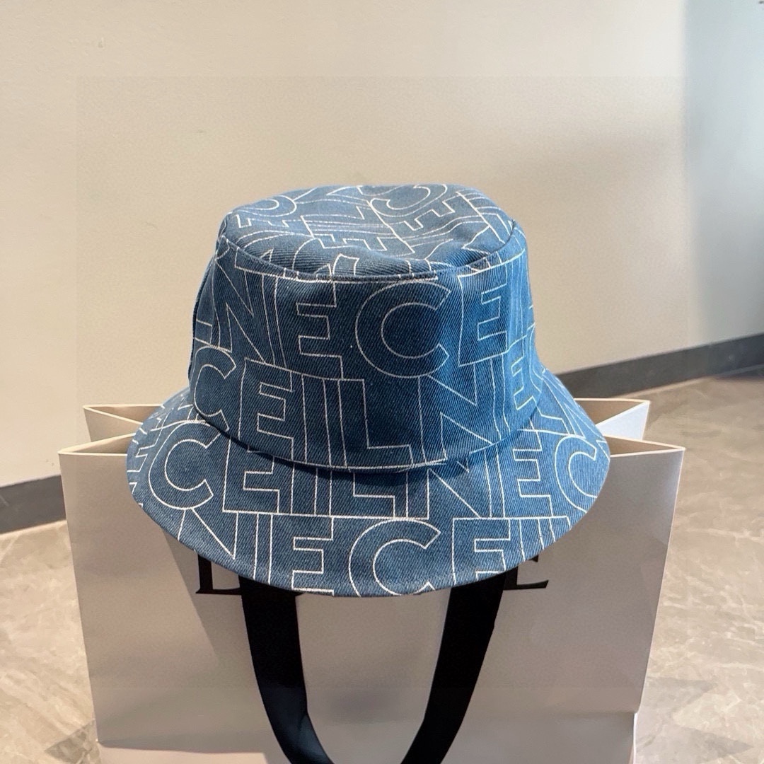 🆕

Celine赛琳新款牛仔渔夫帽，头围57cm