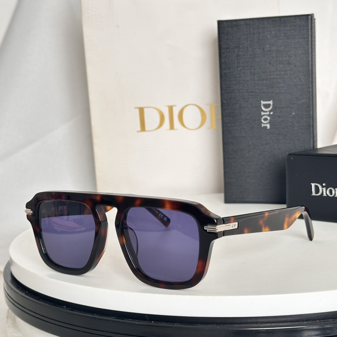  ‼️DIO🌟🌟🌟MODEL：DiorBlackSuit S15I🌟🌟🌟SIZE：52口19-145🌟🌟