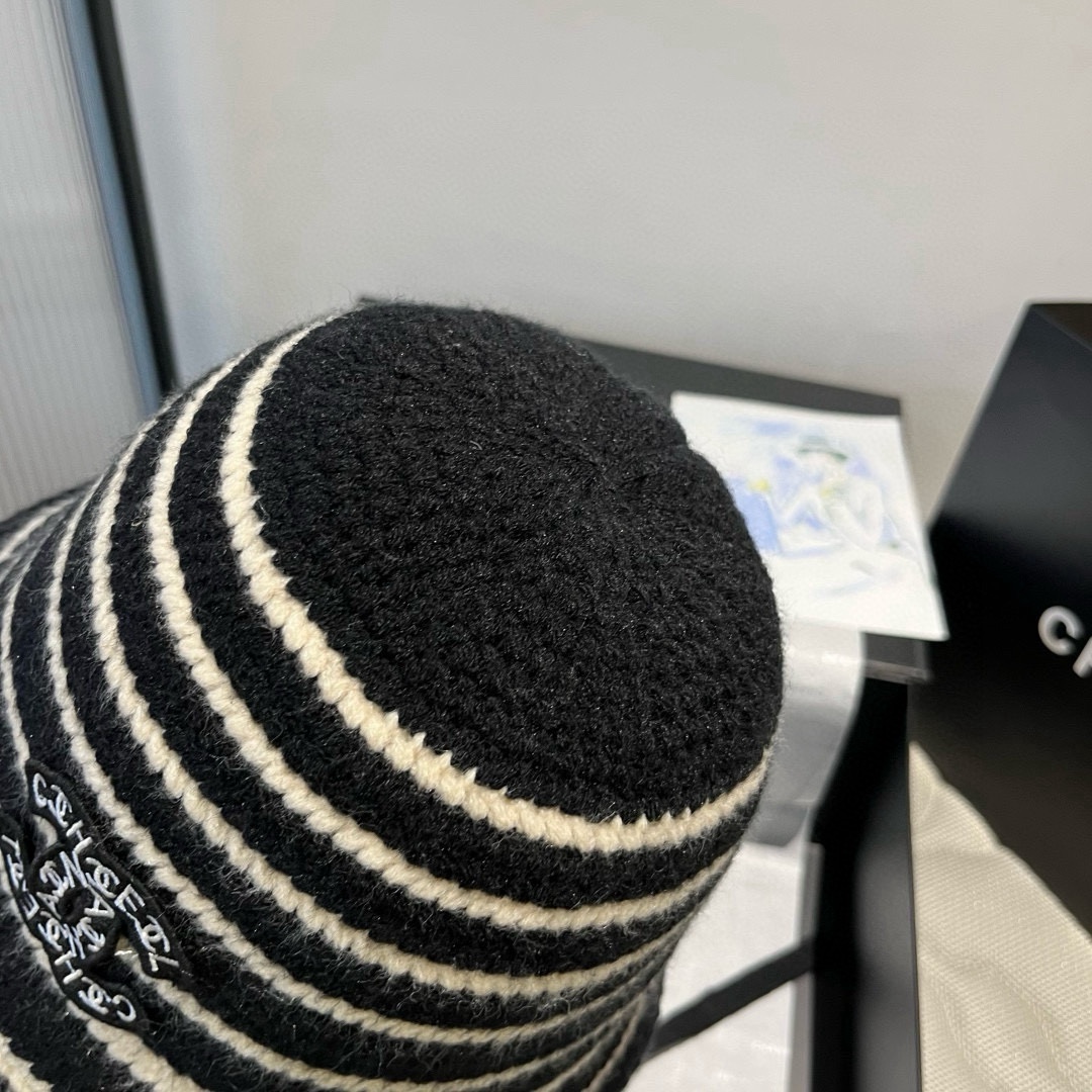 🆕

香奈儿新款针织渔夫帽，头围57cm
