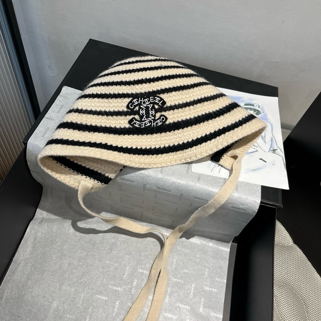 🆕

香奈儿新款针织渔夫帽，头围57cm
