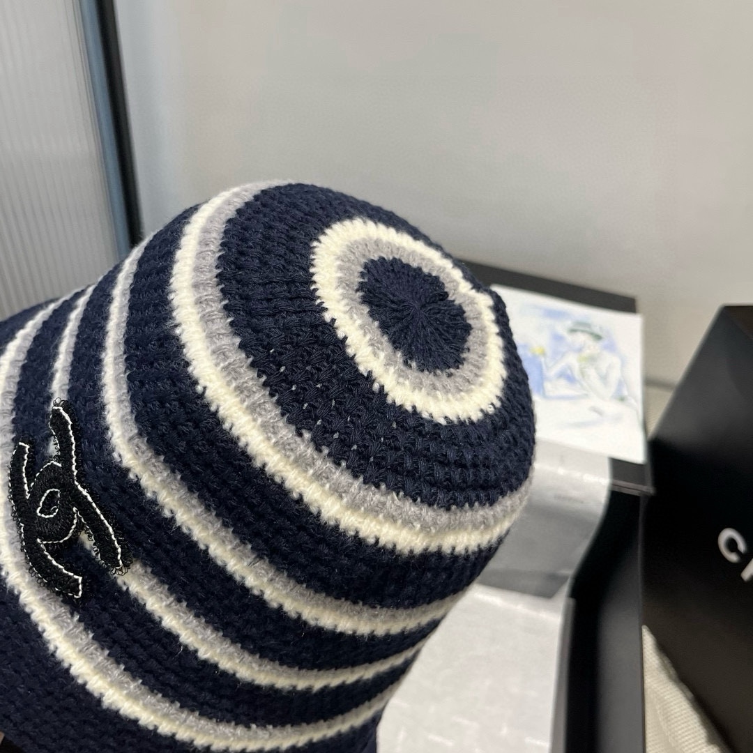 🆕

香奈儿新款针织渔夫帽，头围57cm
