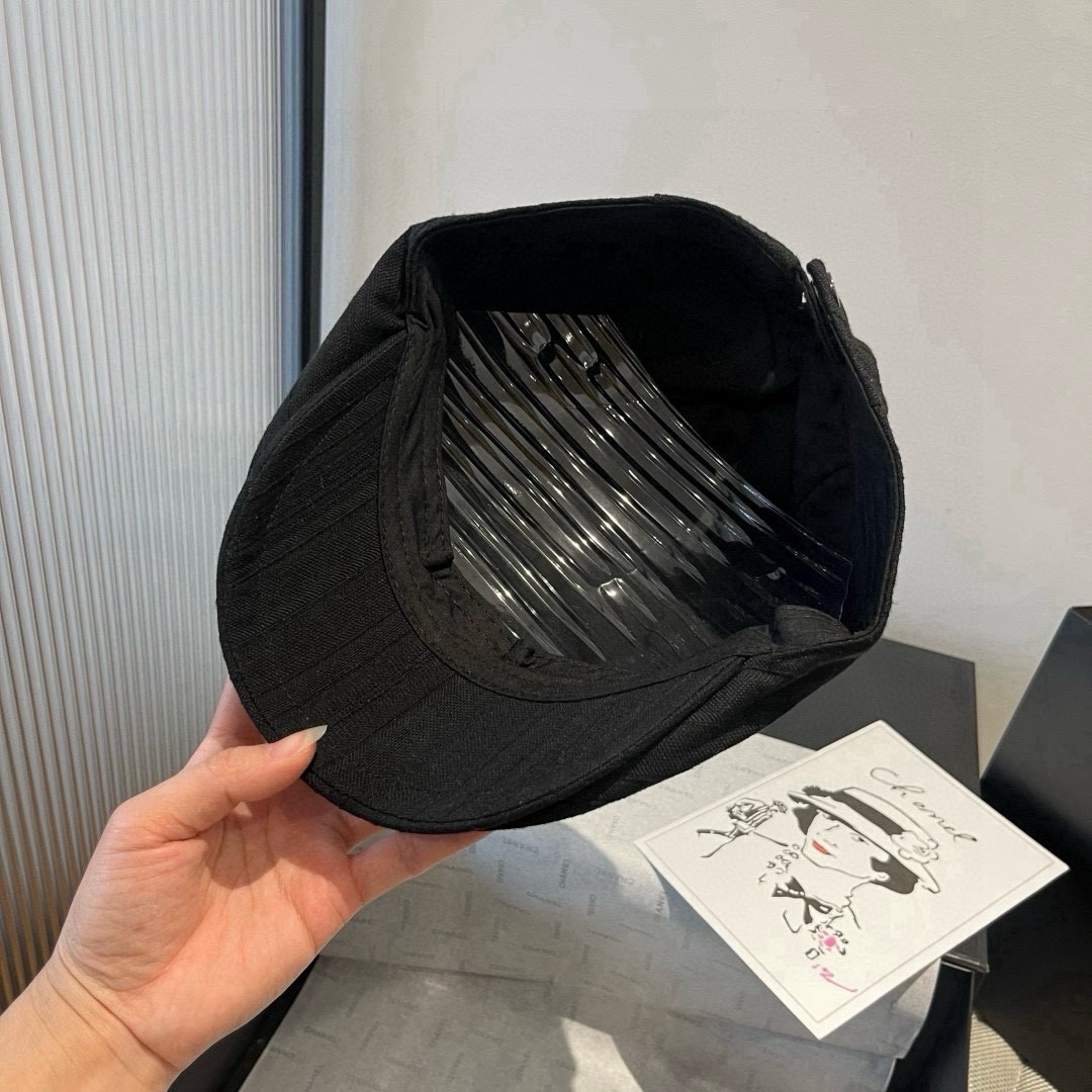 🆕
亚历山大王前进鸭舌帽，轻盈百搭