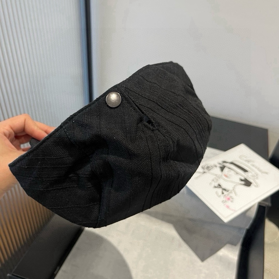 🆕
亚历山大王前进鸭舌帽，轻盈百搭