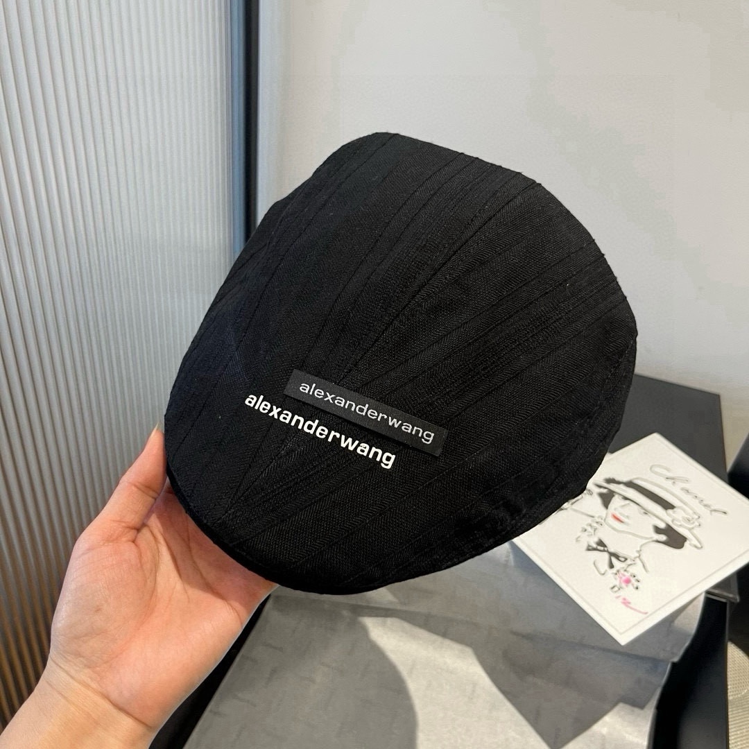 🆕
亚历山大王前进鸭舌帽，轻盈百搭