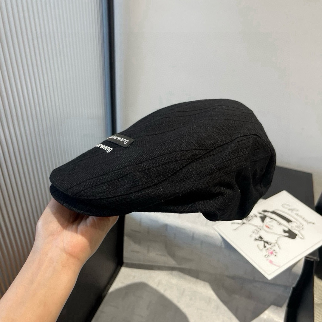 🆕
亚历山大王前进鸭舌帽，轻盈百搭