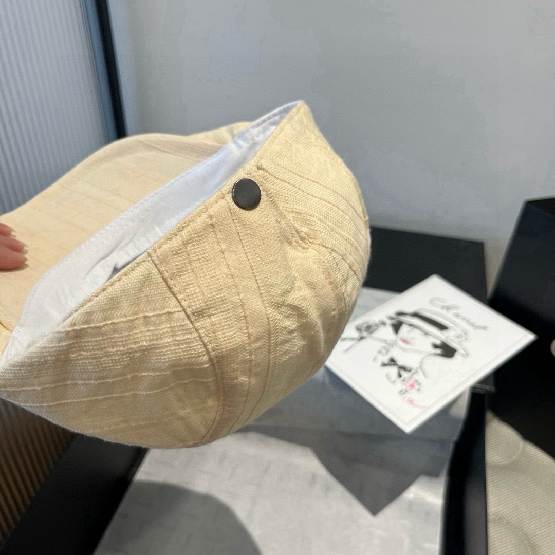 🆕
亚历山大王前进鸭舌帽，轻盈百搭