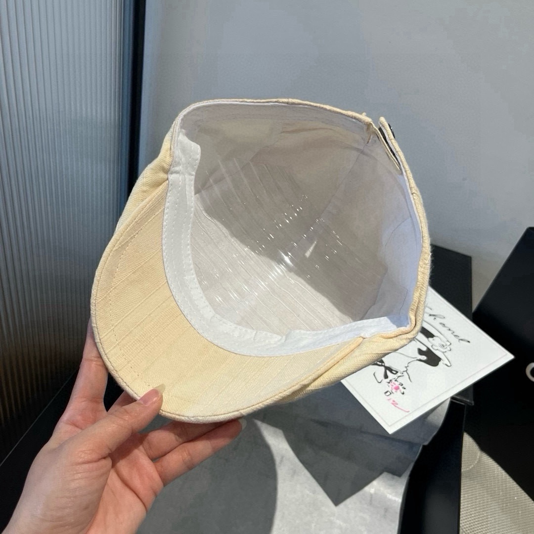 🆕
亚历山大王前进鸭舌帽，轻盈百搭