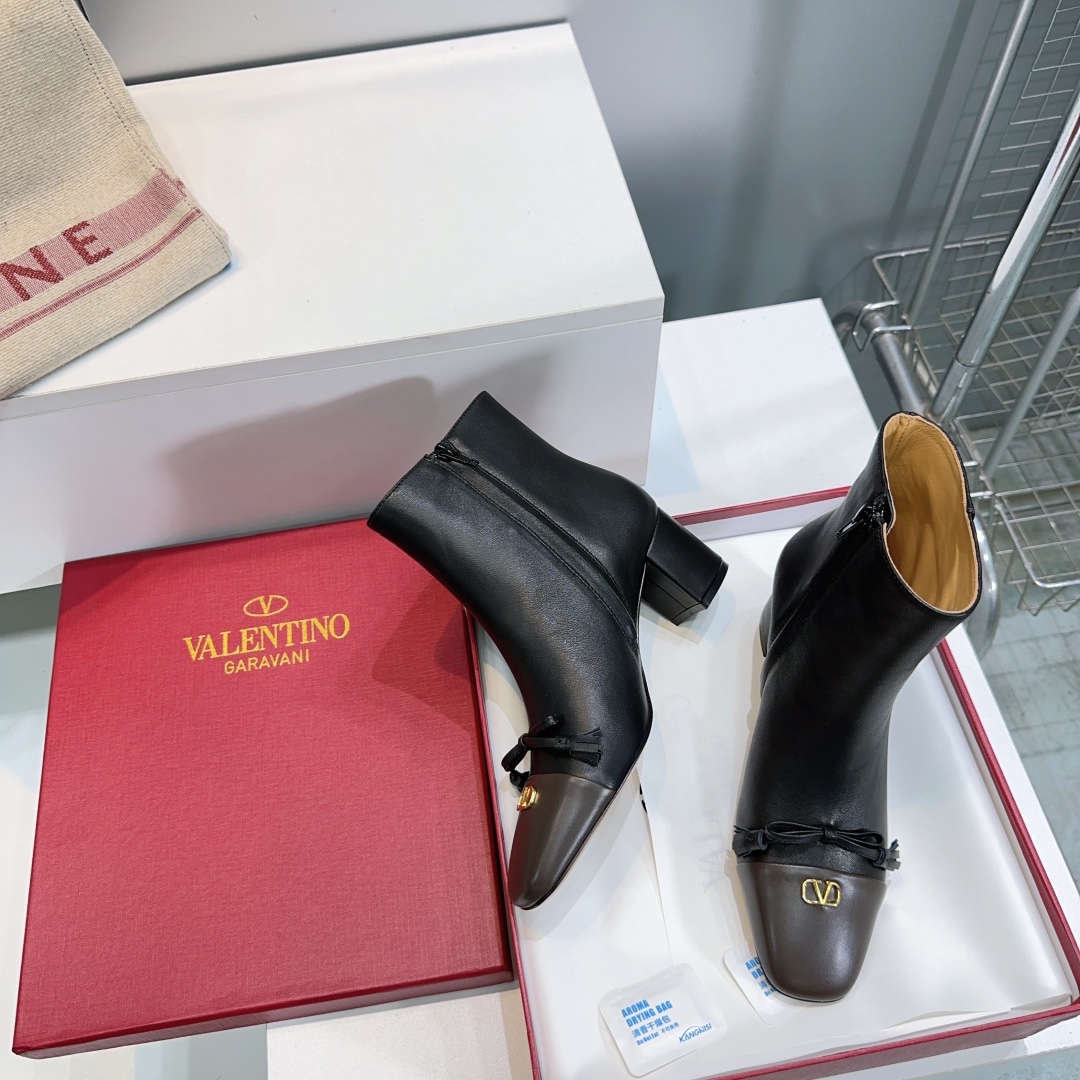 High-Quality Valentino Butterfly Shoes: Fall 2025 Collection Highlights - 图片 7