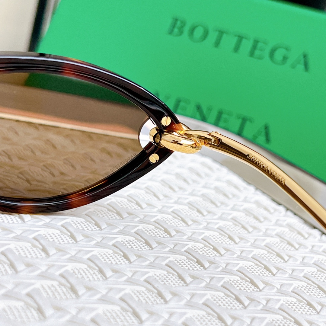  BOTTEGA VENET*
MODEL：BV1390S 
SIZE：55口15-145
🔝🔝