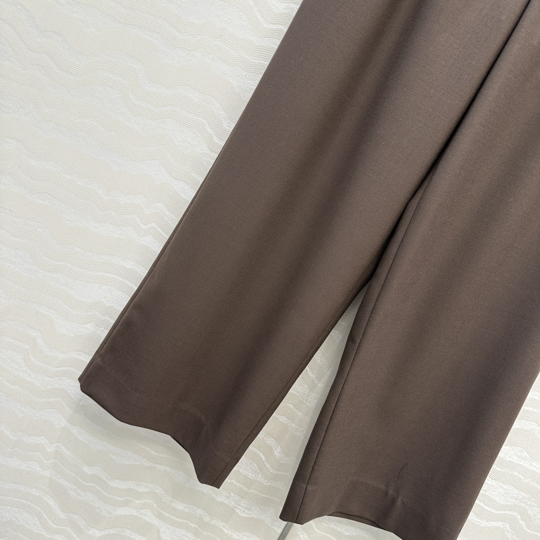 独家首发，原单品质❤️Row风长期主义！高智感穿搭 精纺羊毛直筒裤！抽绳松紧腰设计演绎慵懒随性的高级单品