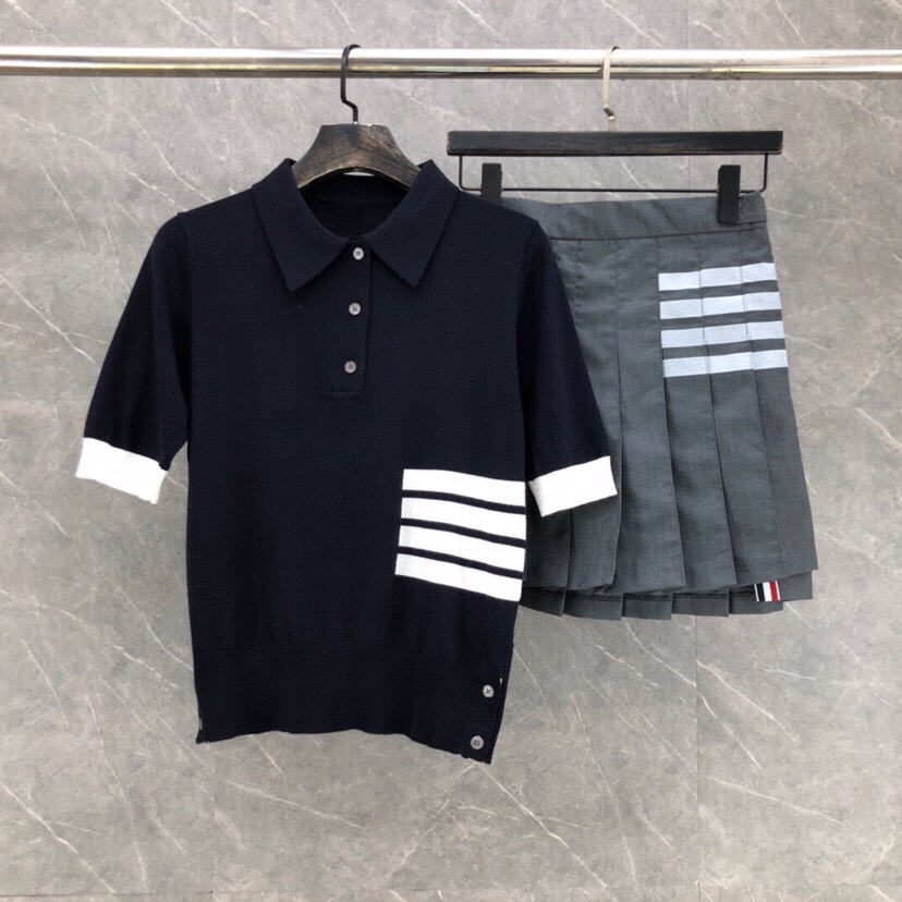 Tom Browne’s POLO Suit Collection: T-shirts in 0.1.2 cm, blue, gray, white. - 图片 1