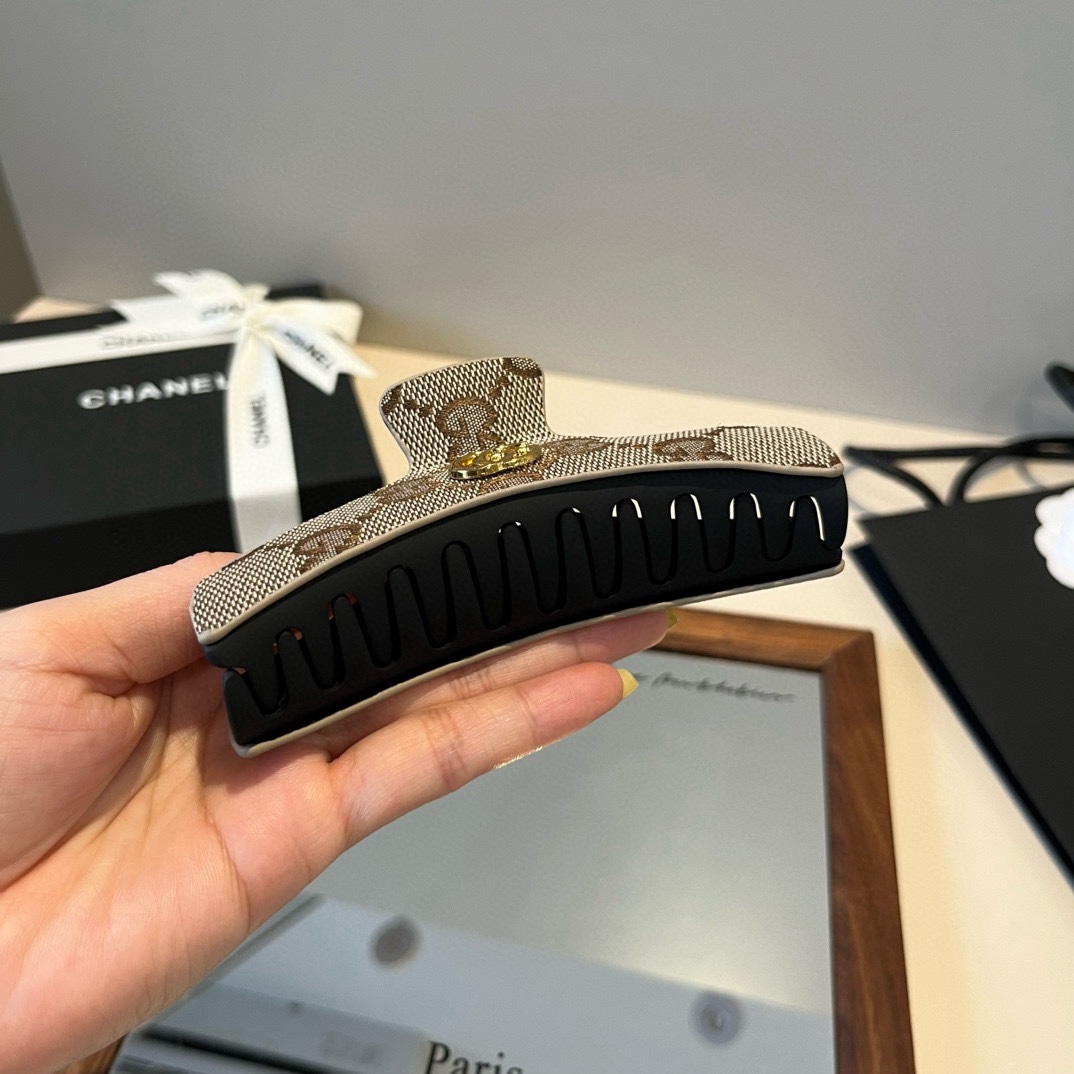 🆕

Gucci古奇新款发夹
