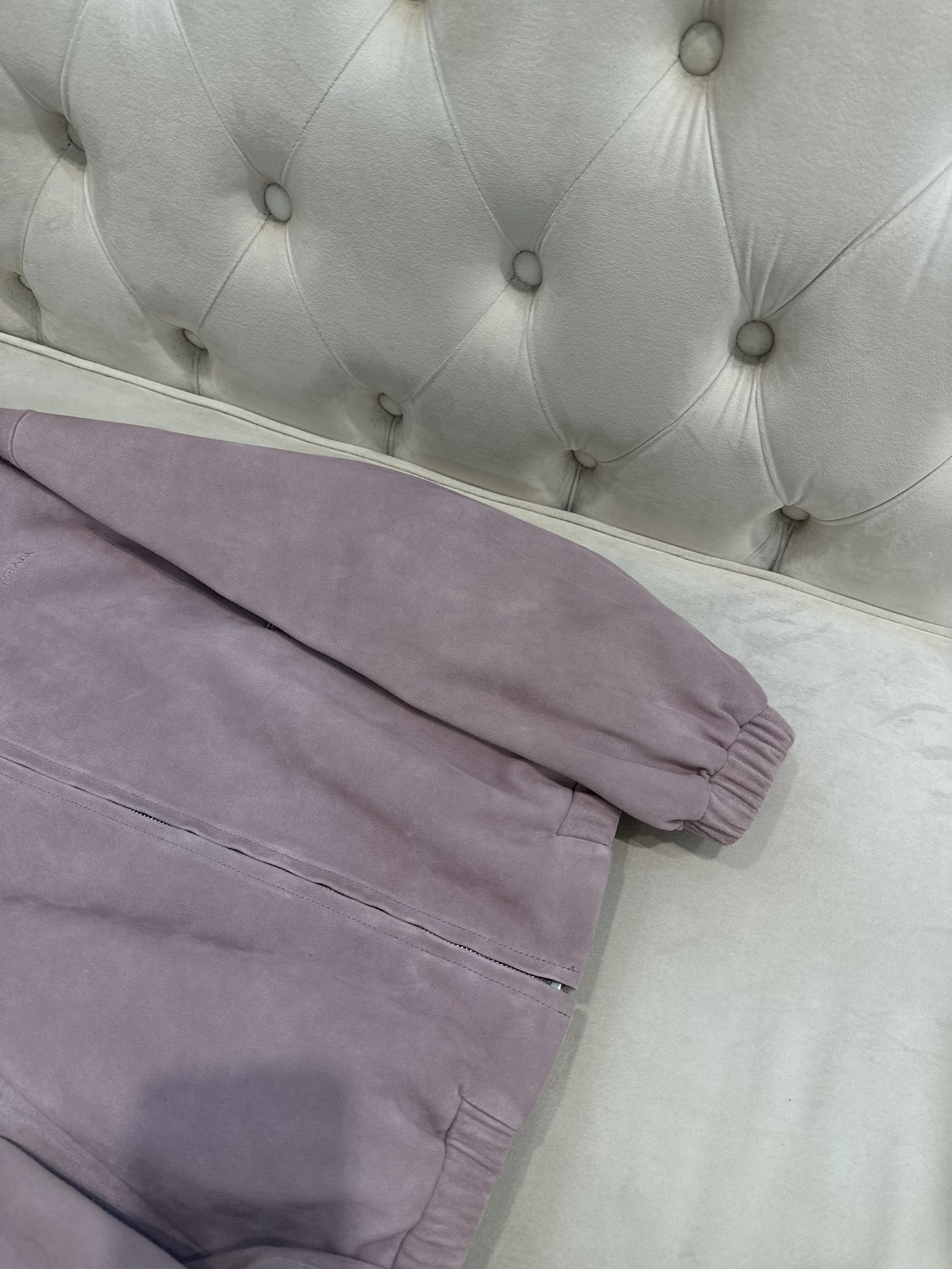 Prada 2025 AW Women’s Goat Skin Fashion Coat with Dust Bag – Custom Size S-L - 图片 2