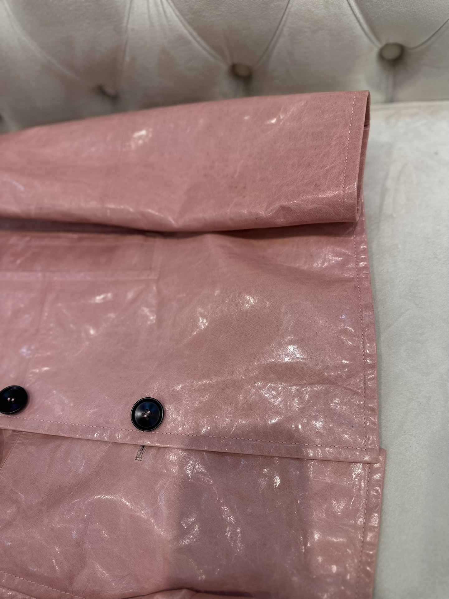 Gucci 2025 AW Female Sheepskin Jacket with Dustproof Bag – Original Hard-Core Design from France – Sizes S-L - 图片 5
