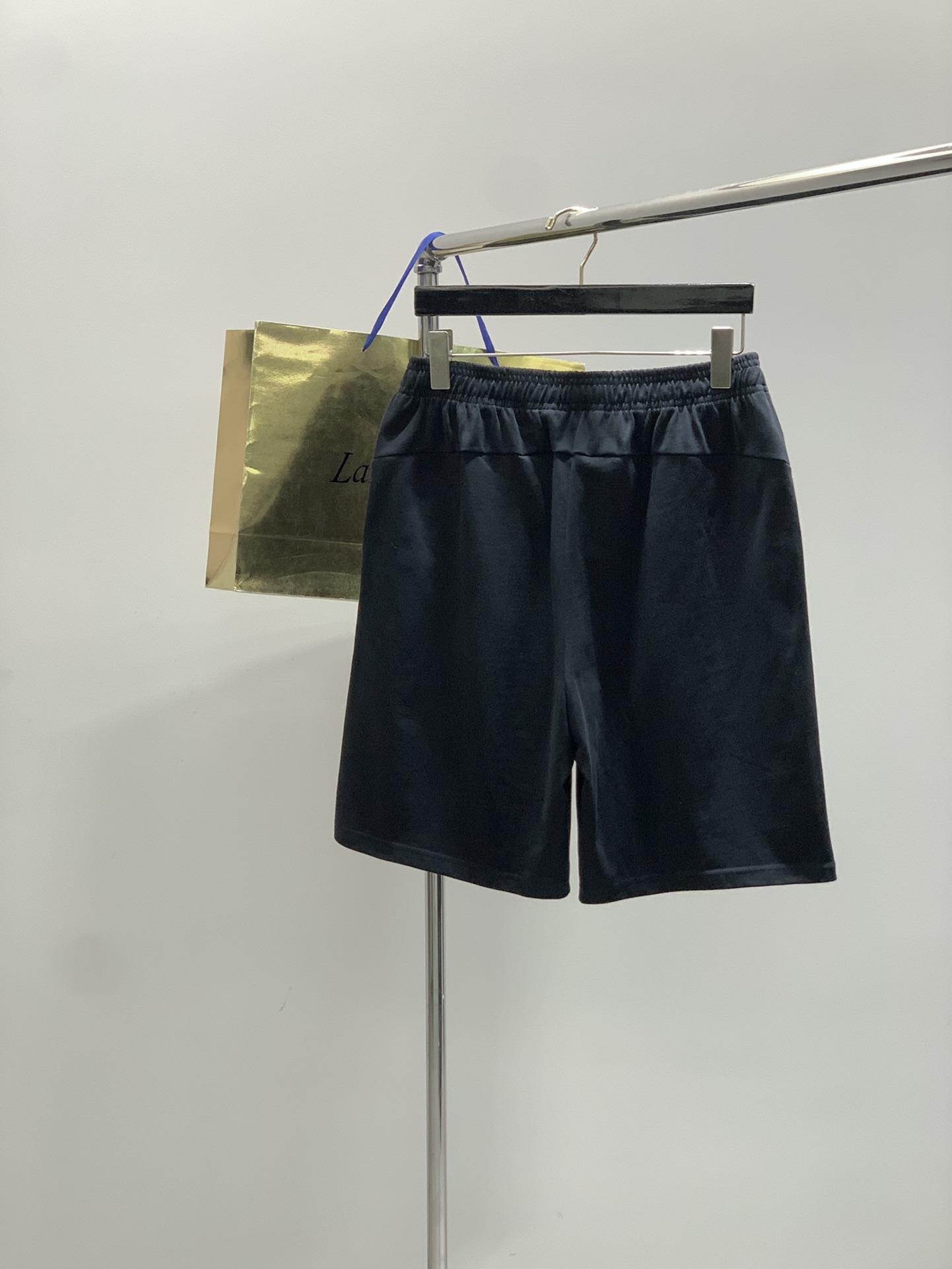 “Acne Studios P816 Summer 2025 Fashion Round-T-Shirt Suit with Top-Printing Alphabets and Original Fabrics” - 图片 2