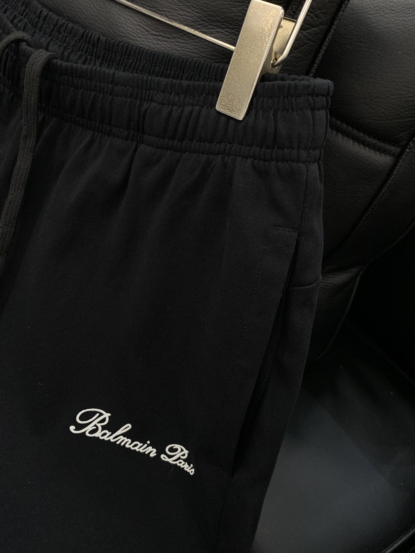 Title: Balmain Balman 2025AW New Summer Fashion Loop-Ride T-shirts Sale Summary: High-quality P816 Balmain T-shirts with top-grade printing and imported fabrics available in various - 图片 5