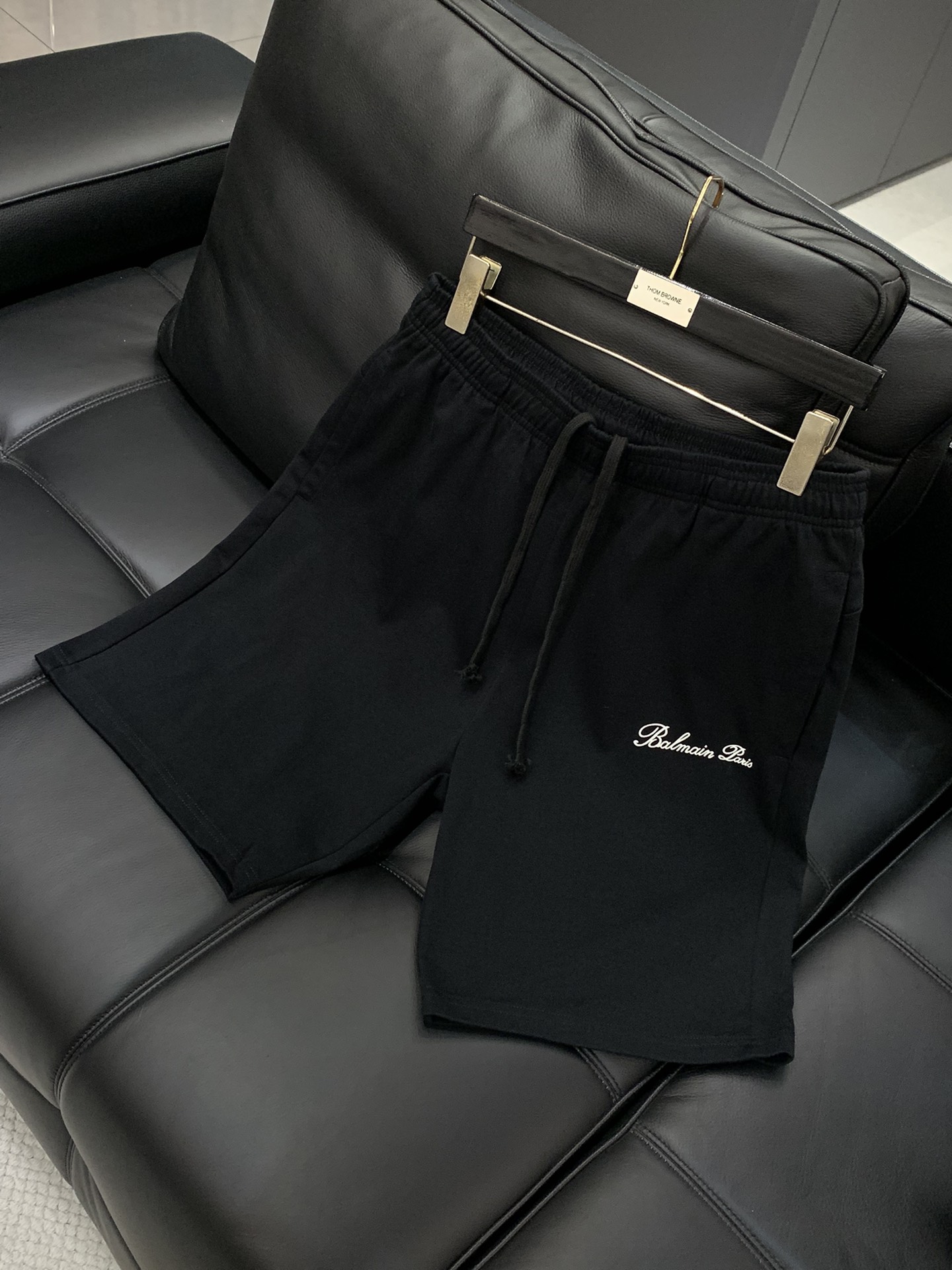 Title: Balmain Balman 2025AW New Summer Fashion Loop-Ride T-shirts Sale Summary: High-quality P816 Balmain T-shirts with top-grade printing and imported fabrics available in various - 图片 3