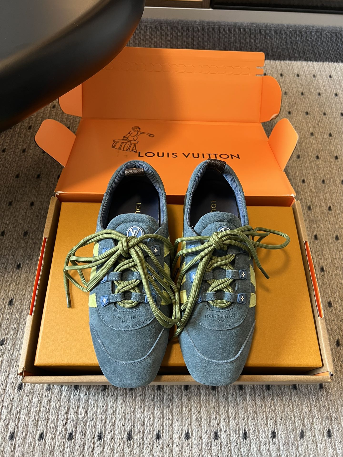 ➕扣+20
Louis Vuitton路易威登驴牌春夏Sneakerina系列 芭蕾运动鞋 德训鞋 平底