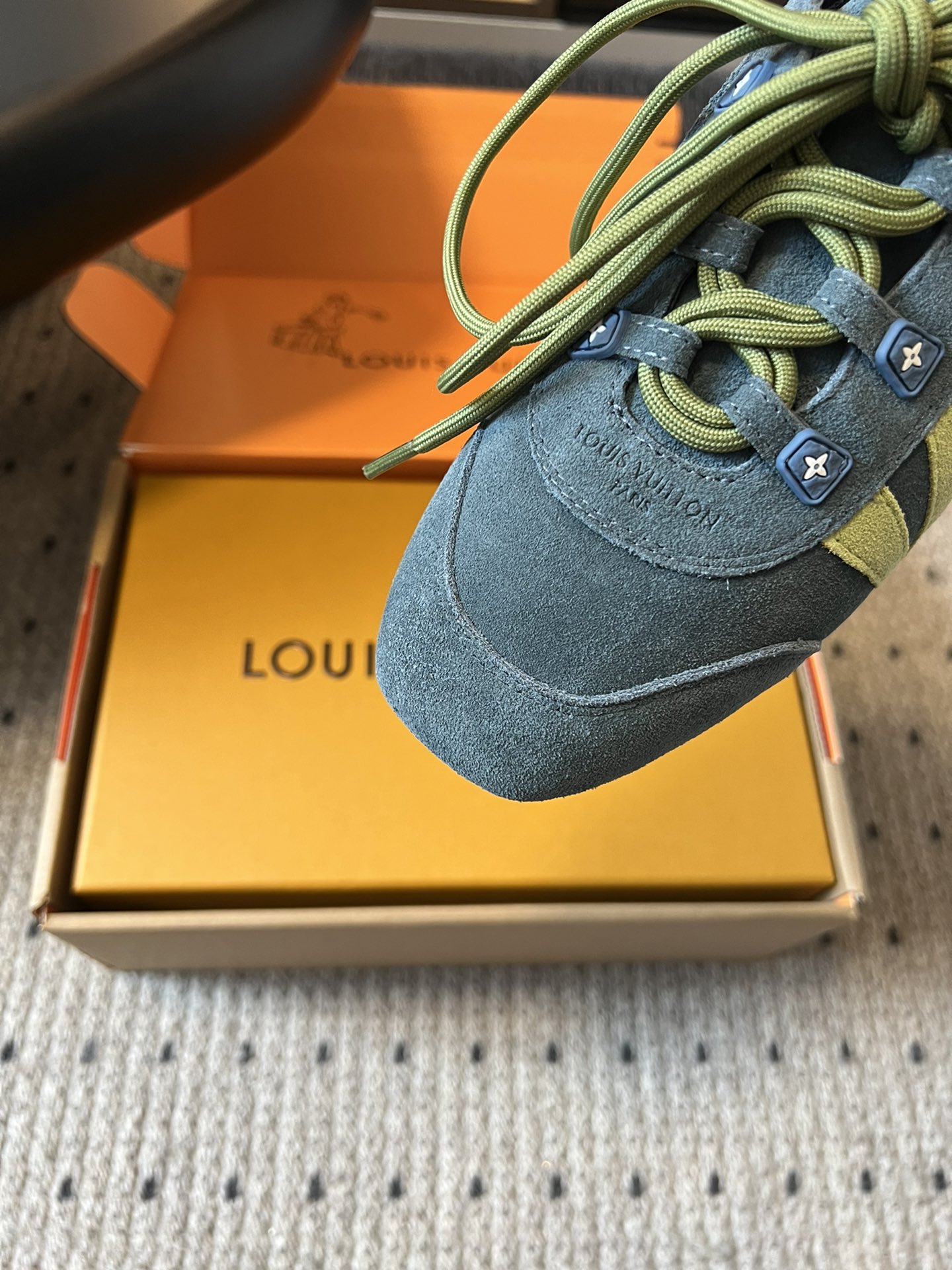 ➕扣+20
Louis Vuitton路易威登驴牌春夏Sneakerina系列 芭蕾运动鞋 德训鞋 平底