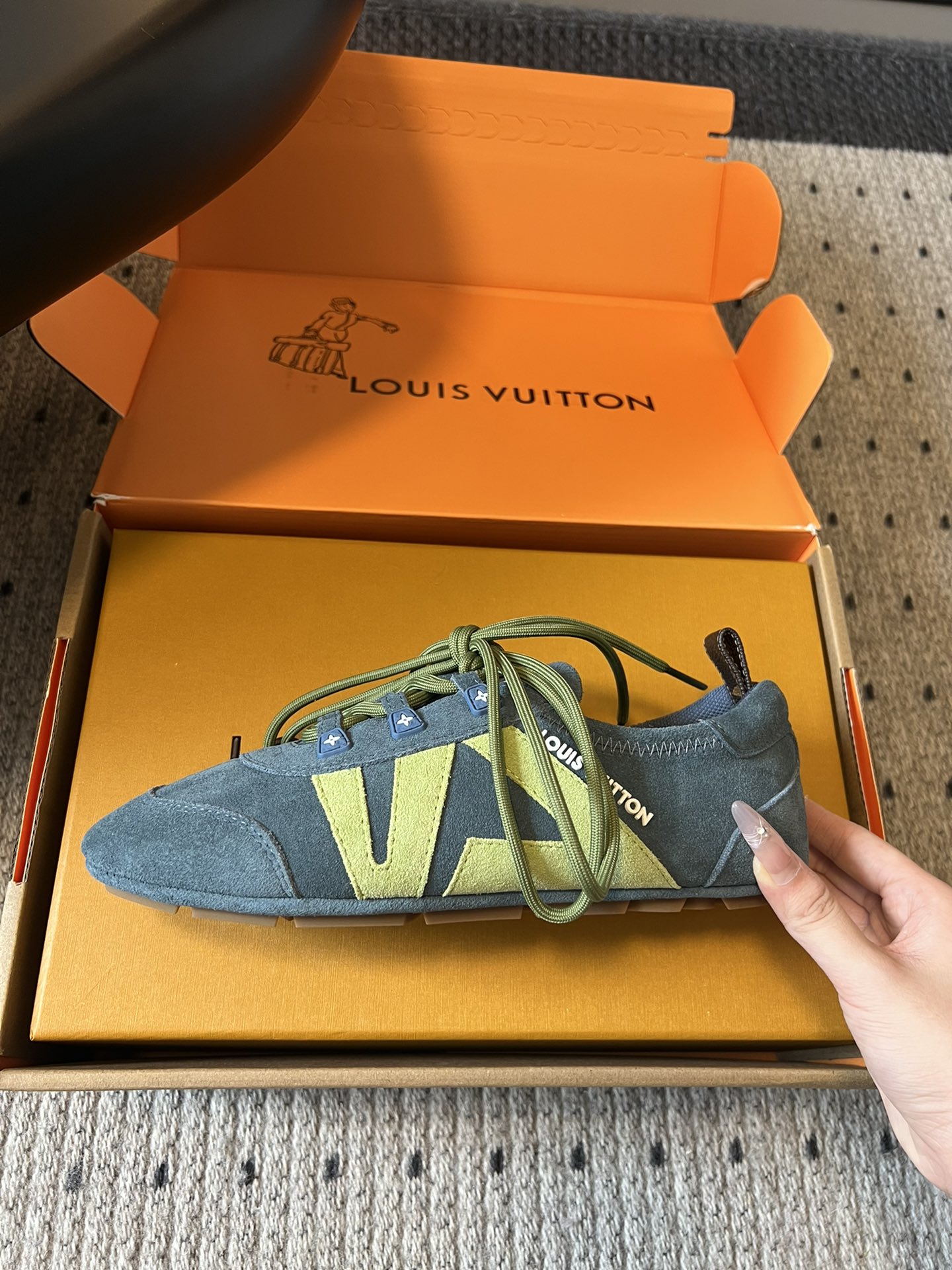 ➕扣+20
Louis Vuitton路易威登驴牌春夏Sneakerina系列 芭蕾运动鞋 德训鞋 平底