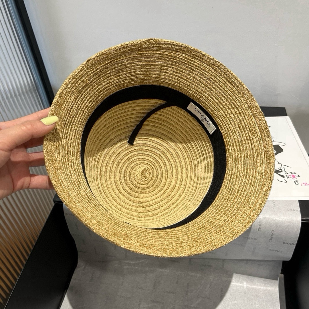 🆕

香奈儿新款盆帽，妥妥的名媛气质，头围57cm