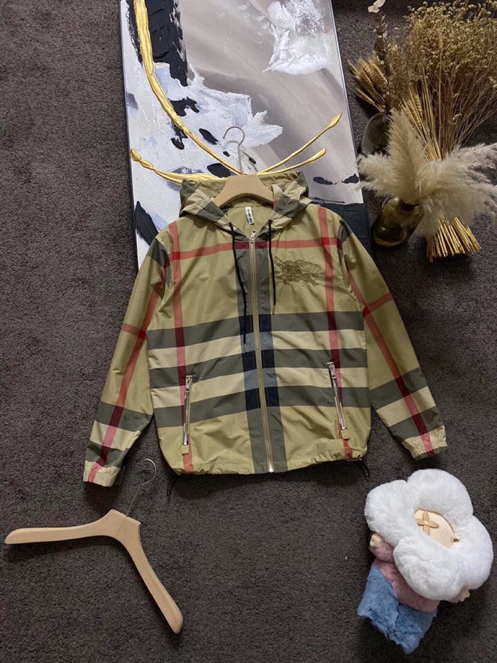 Burberry Baperly 2024 Spring Collection in Khaki, Sizes M-3XL Available - 图片 5